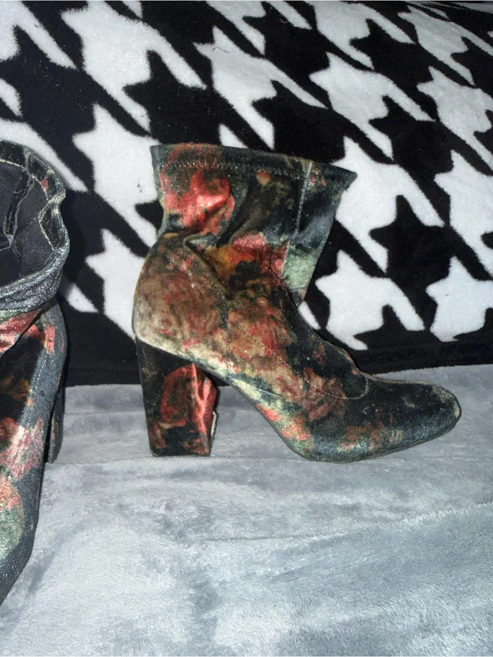 Floral Velvet Ankle Boots in Multicolor